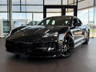 2026 Porsche Taycan 4 Black Edition Sedan