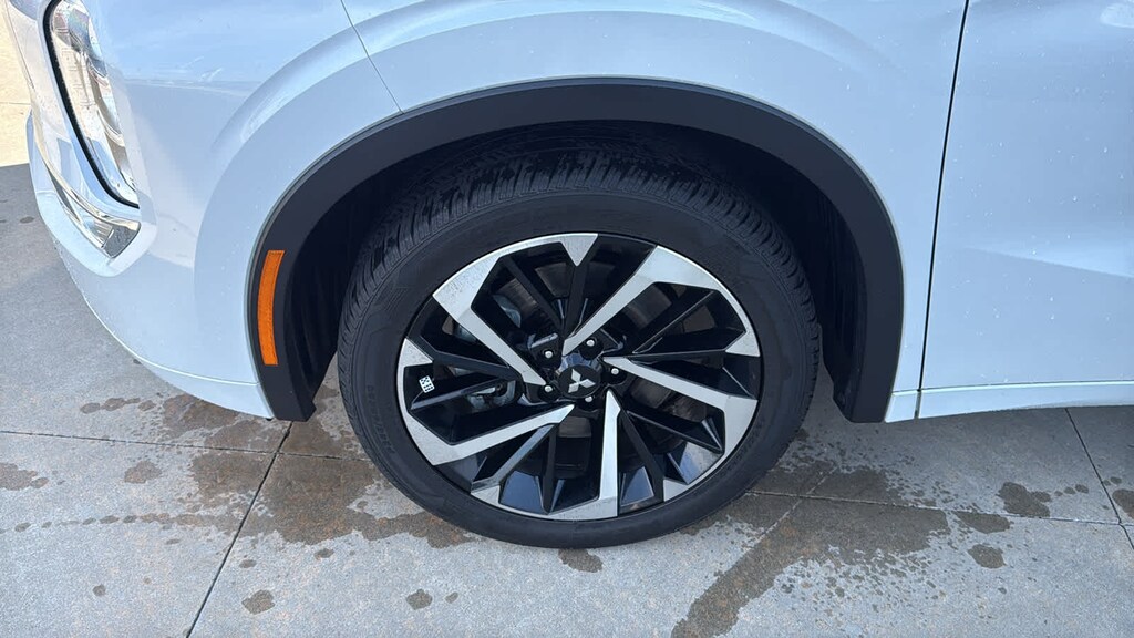 Certified 2024 Mitsubishi Outlander SEL SUV
