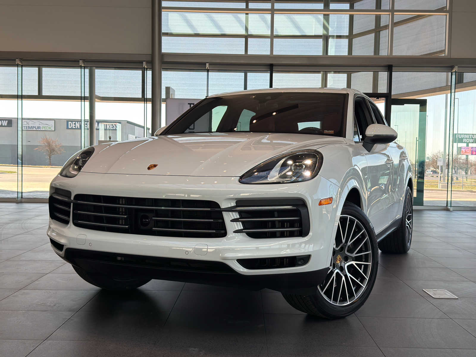 2023 Porsche Cayenne Base