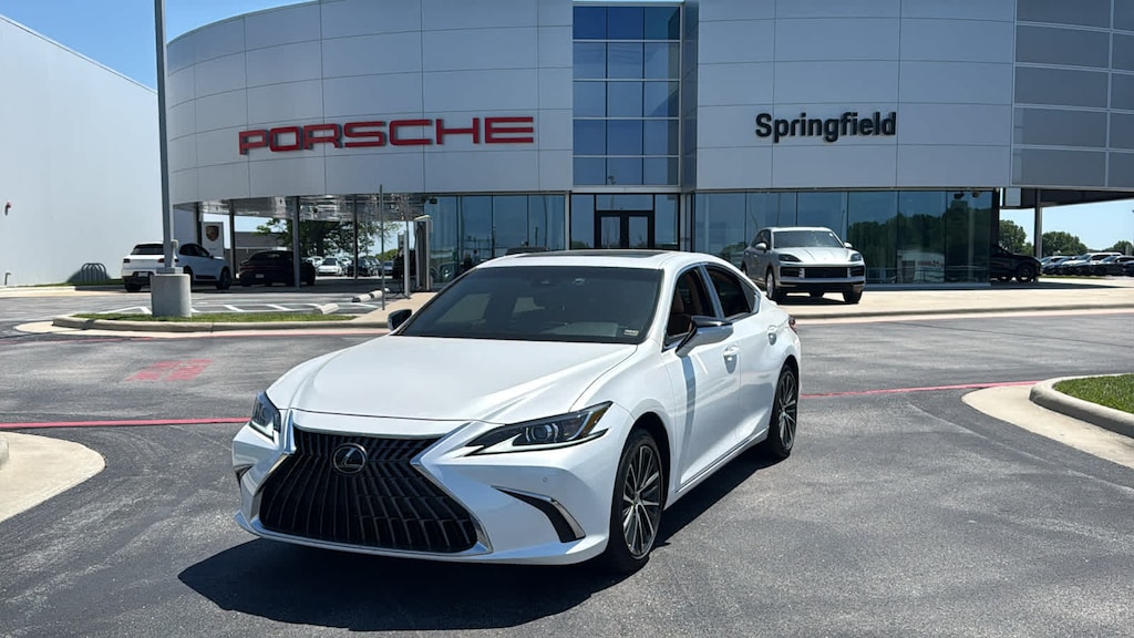 Used 2024 Lexus ES 250 Luxury Sedan