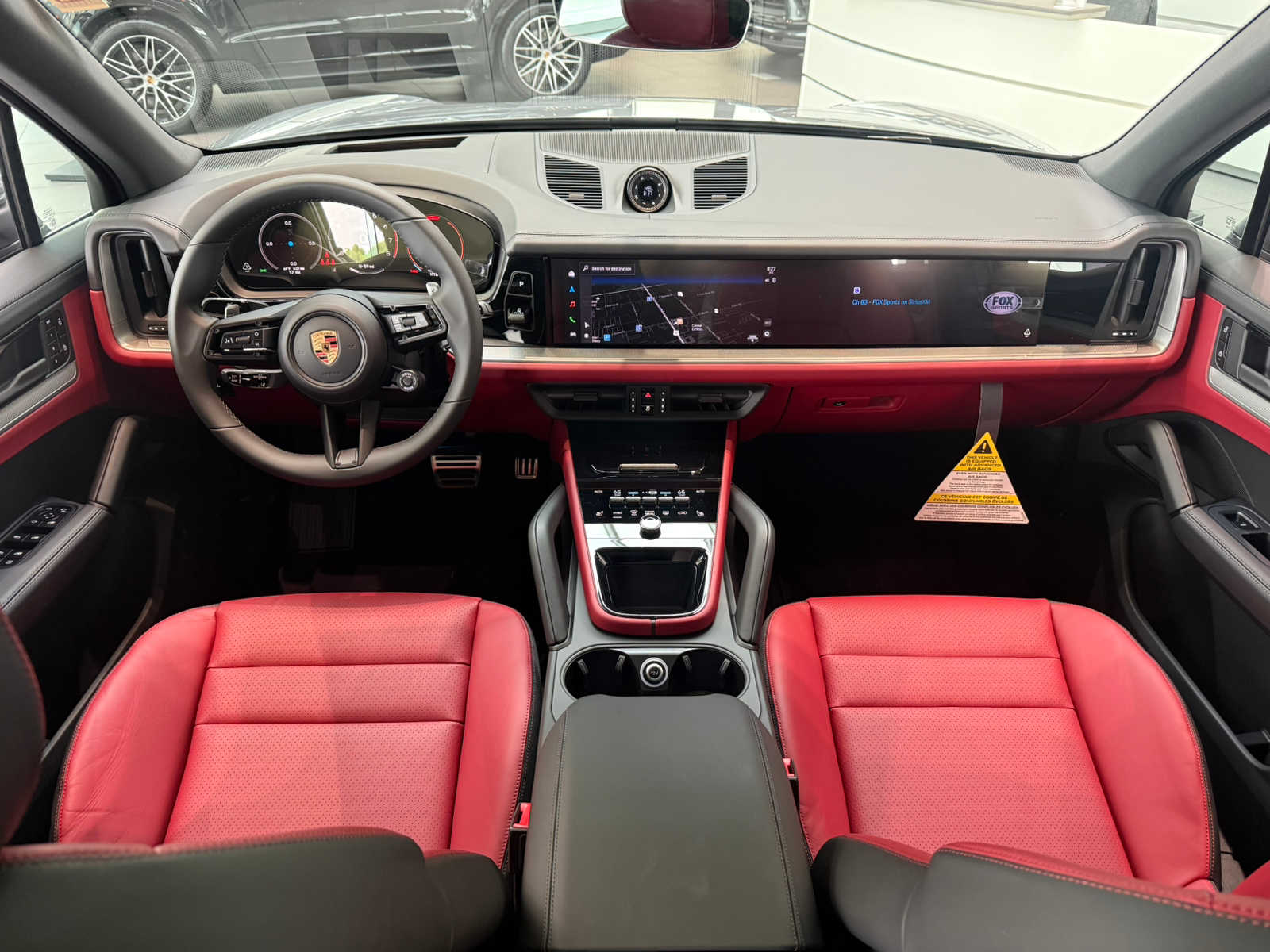 2026 Porsche Cayenne S E-Hybrid - Photo 17