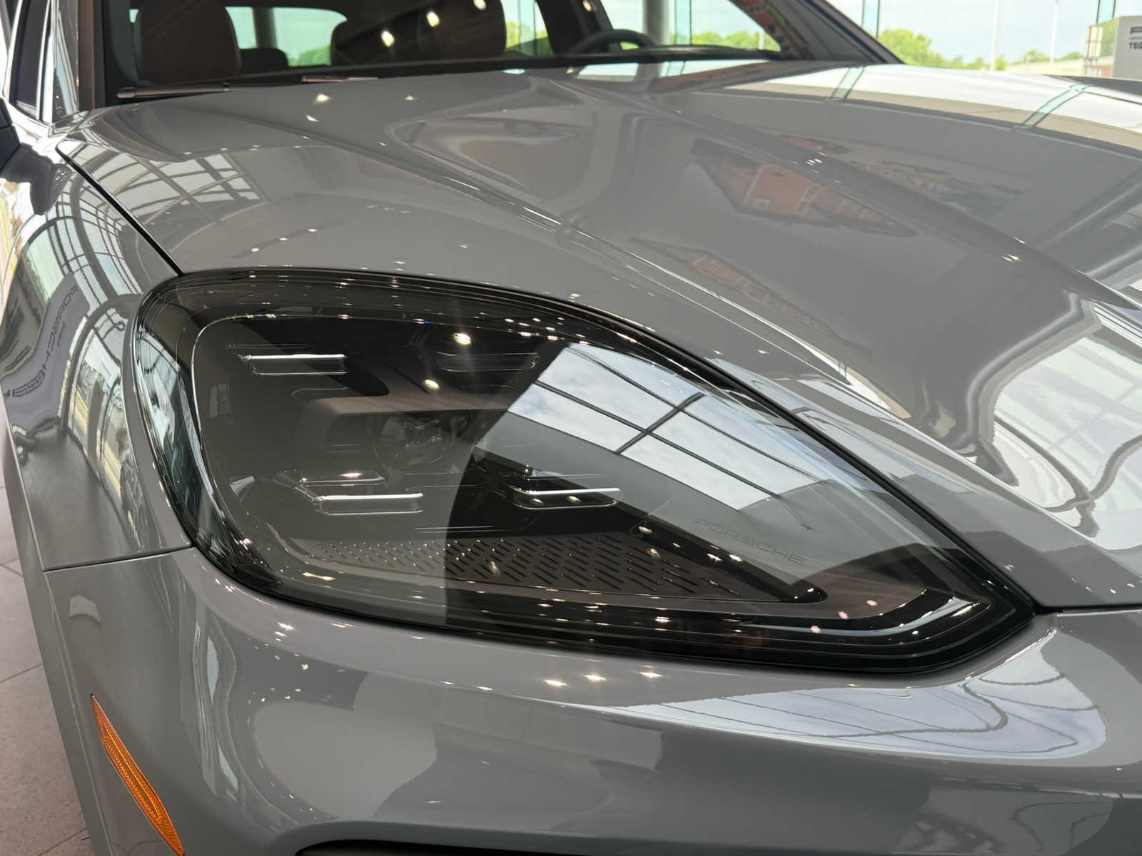 2026 Porsche Cayenne S E-Hybrid - Photo 11