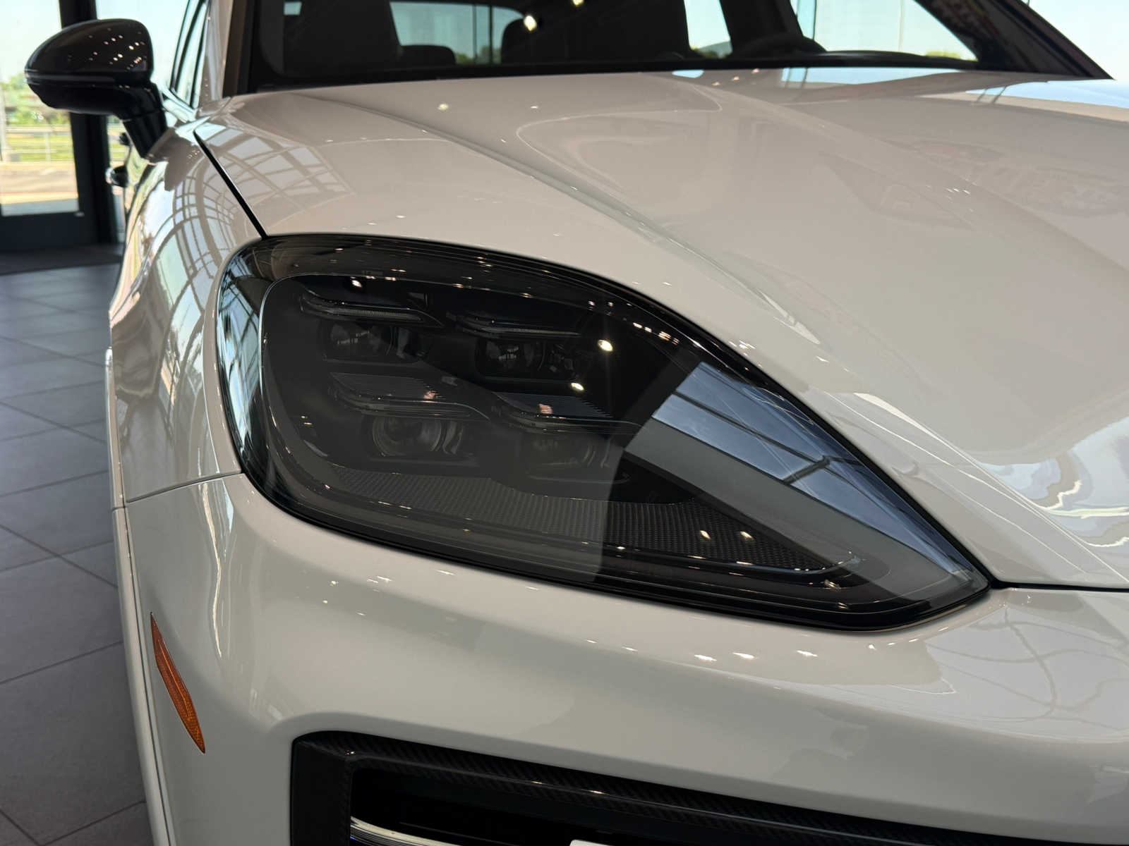 2026 Porsche Cayenne GTS - Photo 11