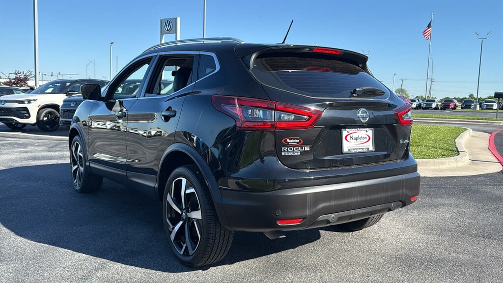Used 2020 Nissan Rogue Sport SL SUV