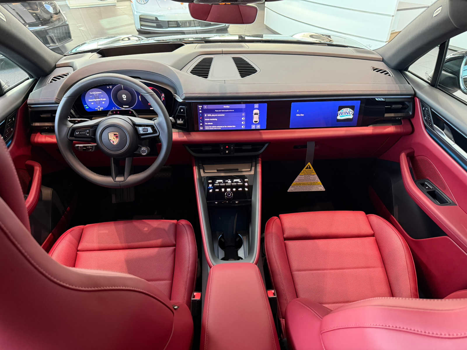 2026 Porsche Macan Base - Photo 18