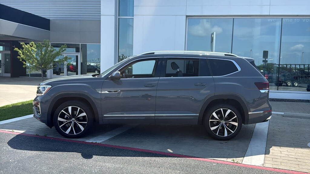 Certified 2025 Volkswagen Atlas 2.0T SEL Premium R-Line SUV