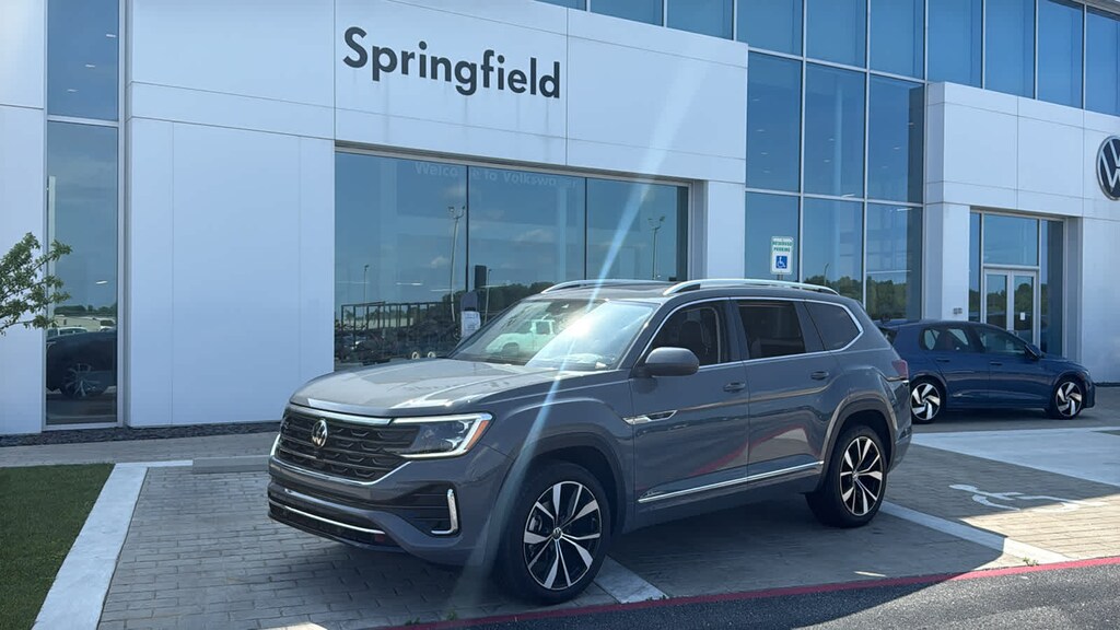Certified 2025 Volkswagen Atlas 2.0T SEL Premium R-Line SUV