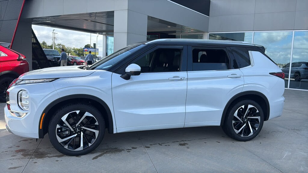 Certified 2024 Mitsubishi Outlander SEL SUV