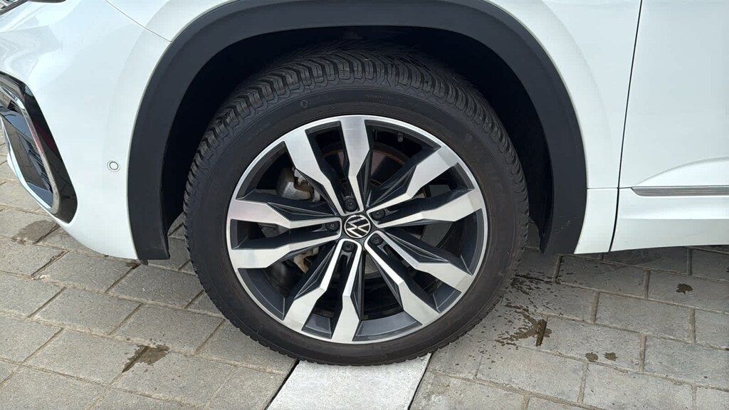 Certified 2022 Volkswagen Atlas 3.6L V6 SEL Premium R-Line SUV