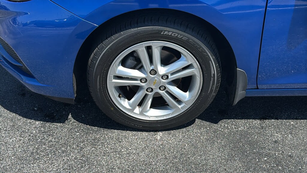 Used 2017 Chevrolet Cruze LT Auto Sedan