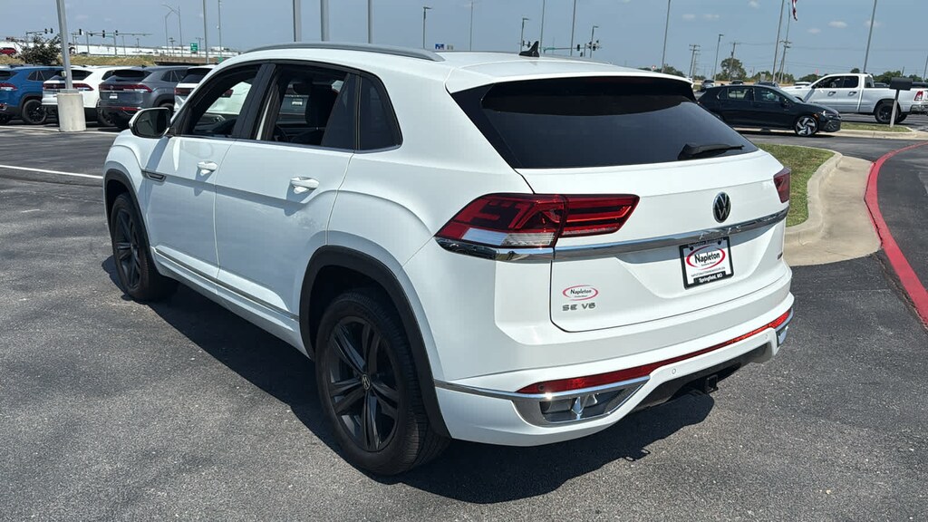 Used 2021 Volkswagen Atlas Cross Sport 3.6L V6 SE w/Technology R-Line 4MOTION SUV