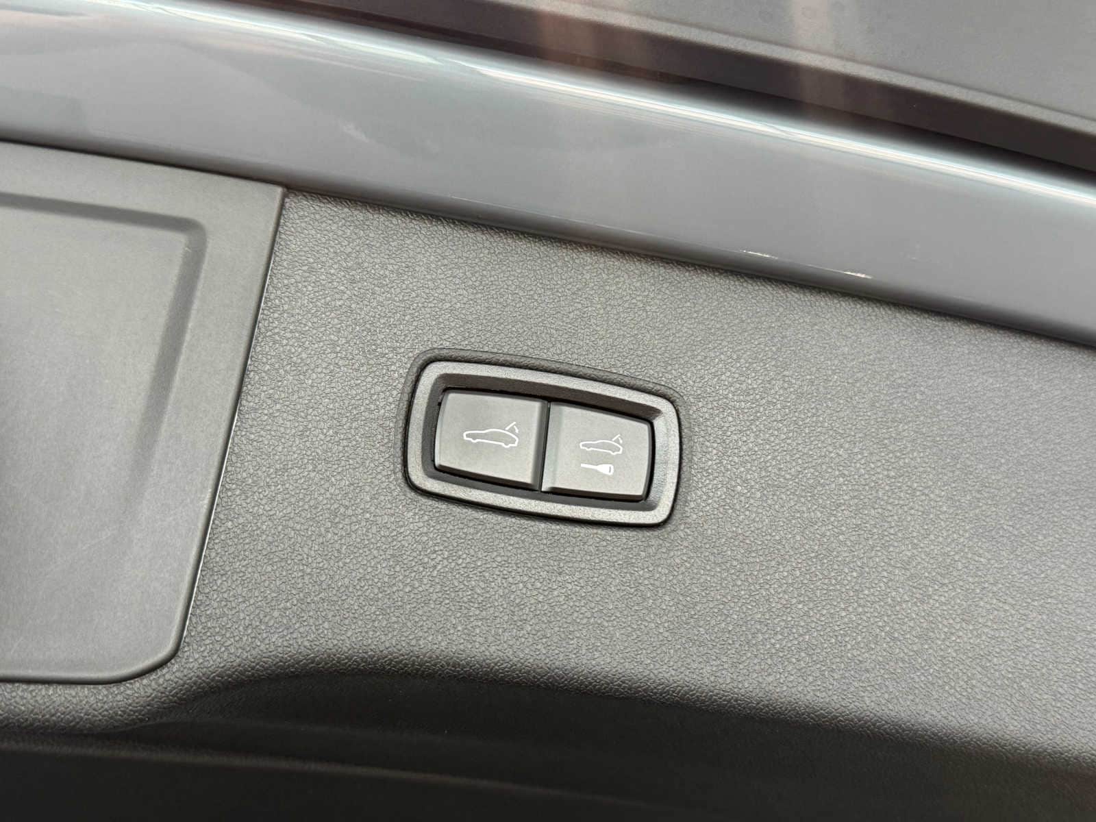 2026 Porsche Cayenne S E-Hybrid - Photo 15