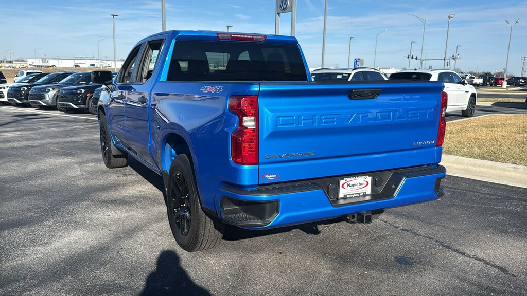 Used 2025 Chevrolet Silverado 1500 Custom Truck Crew Cab