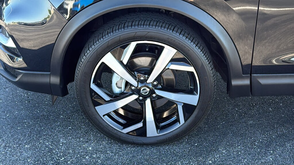 Used 2020 Nissan Rogue Sport SL SUV