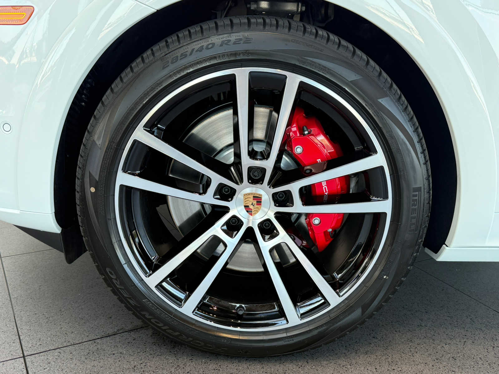 2026 Porsche Cayenne GTS - Photo 12