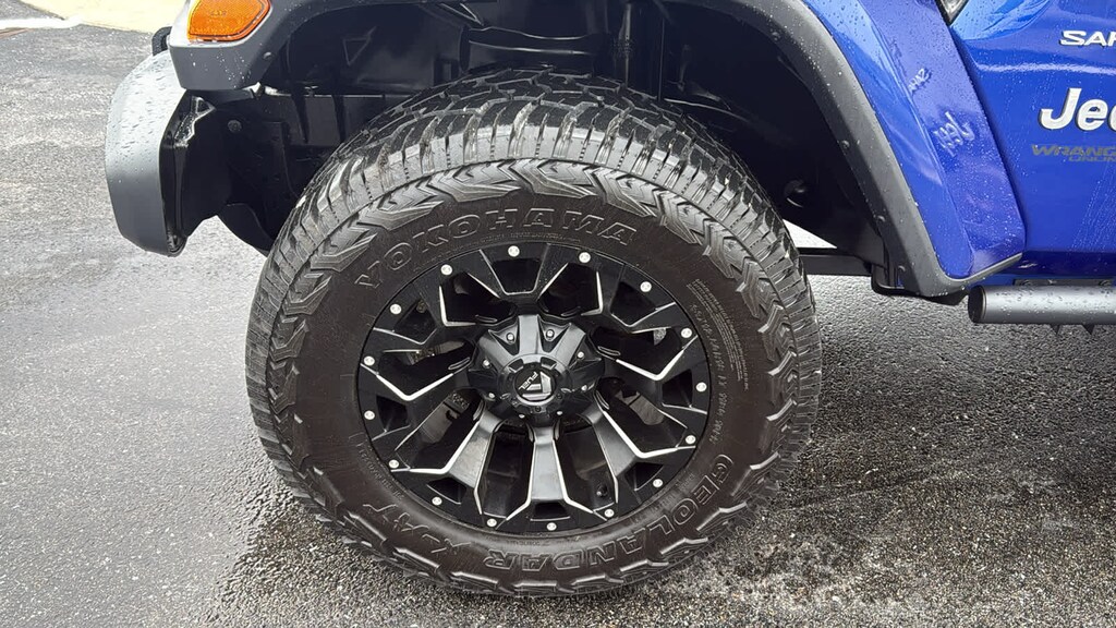 Used 2020 Jeep Wrangler Unlimited Sahara SUV