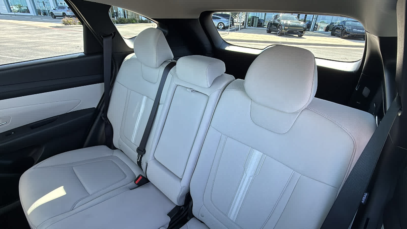 2026 Hyundai Tucson SEL - Photo 14