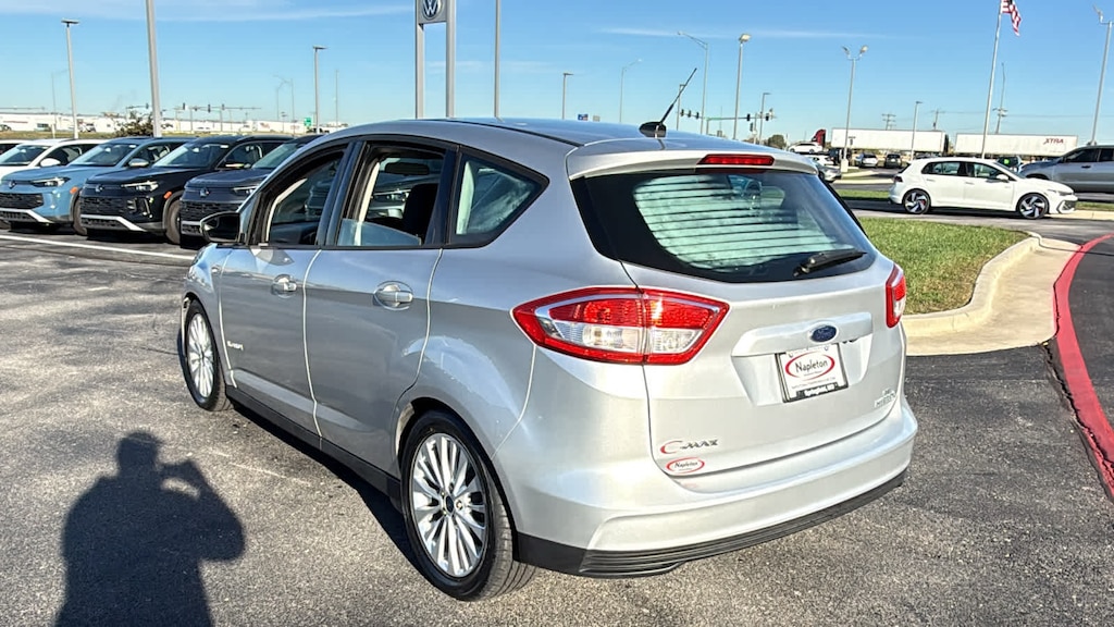 Used 2017 Ford C-Max Hybrid SE Hatchback