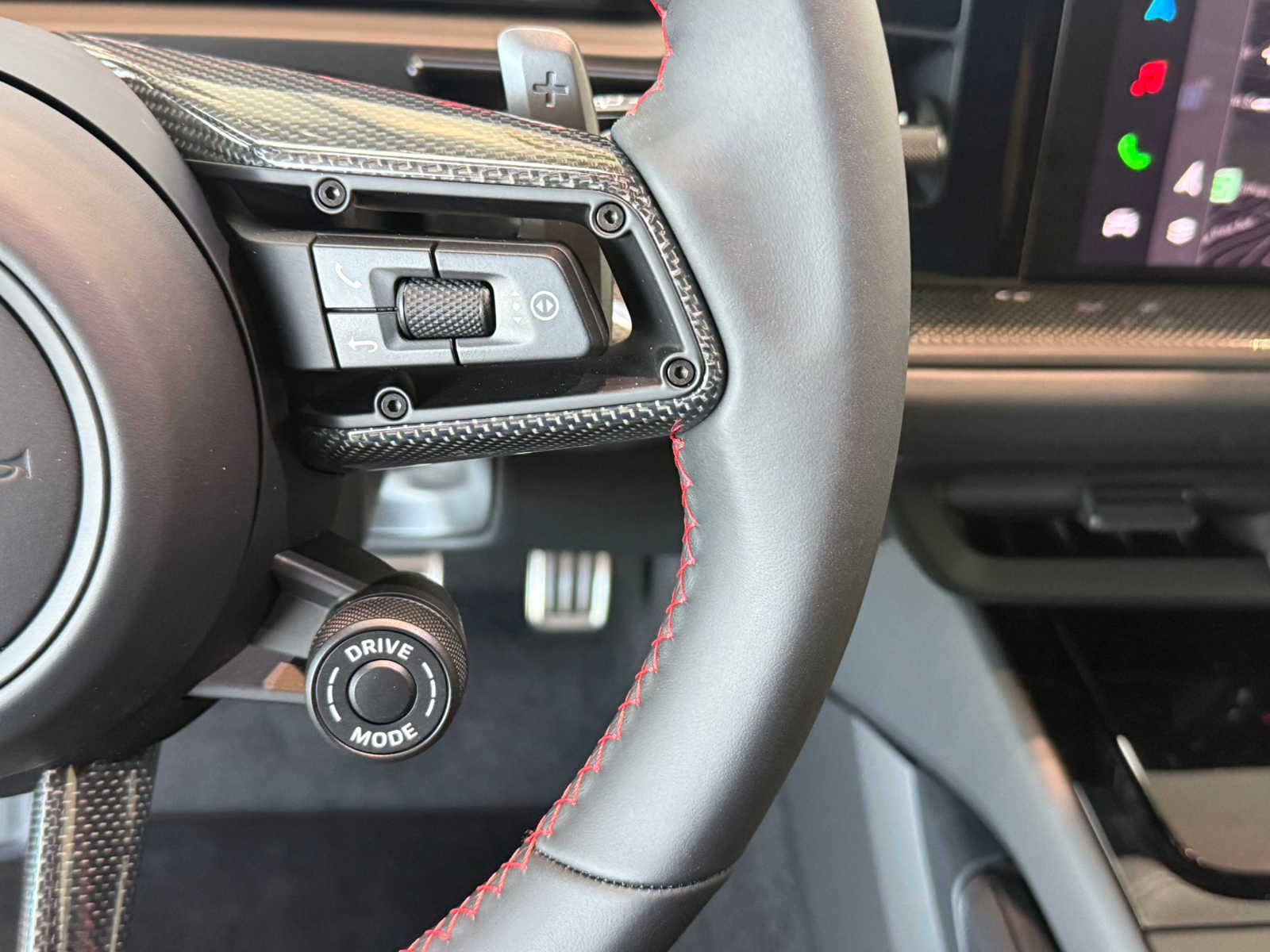 2026 Porsche Cayenne GTS - Photo 35
