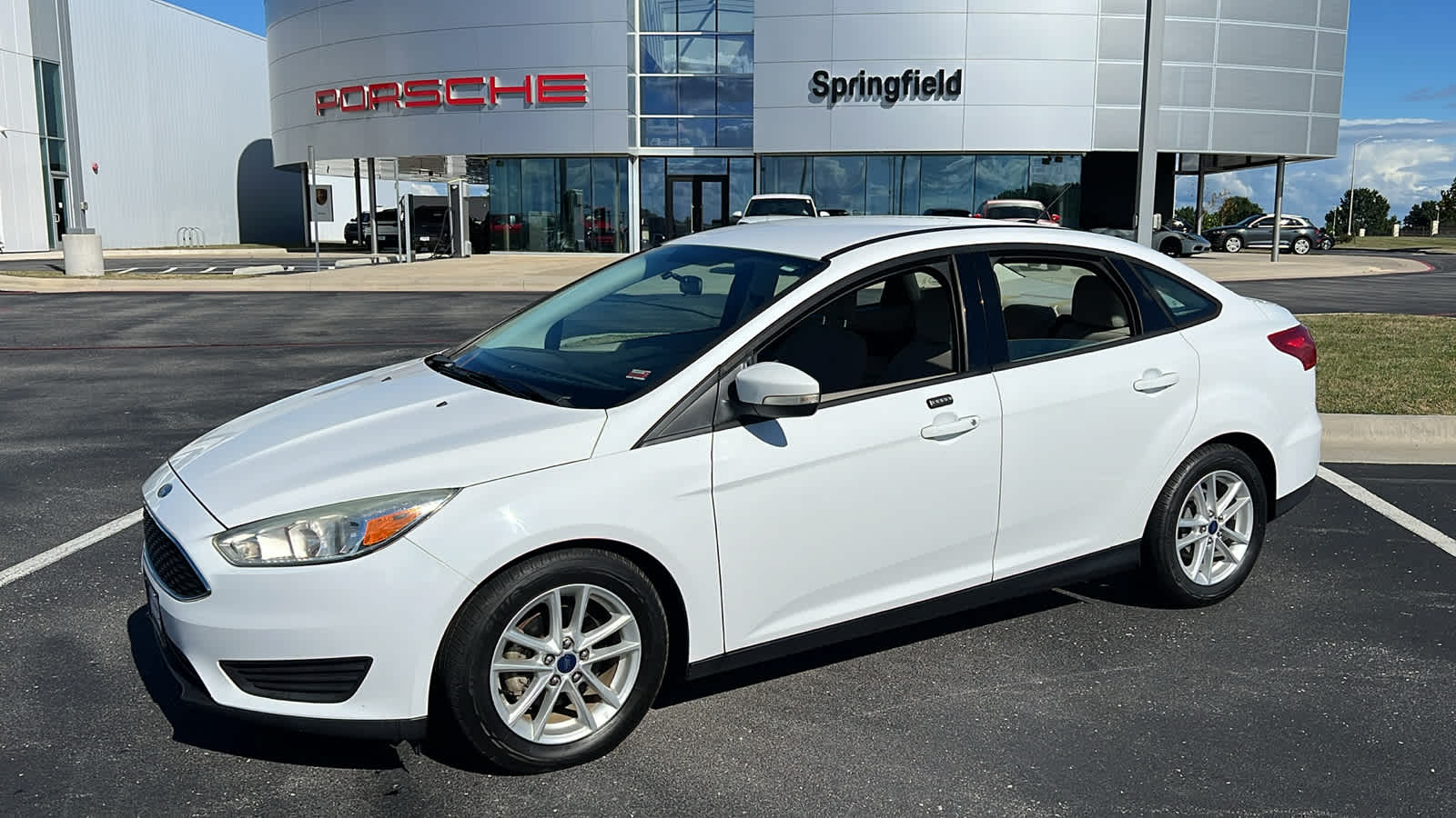 2015 Ford Focus SE's photo