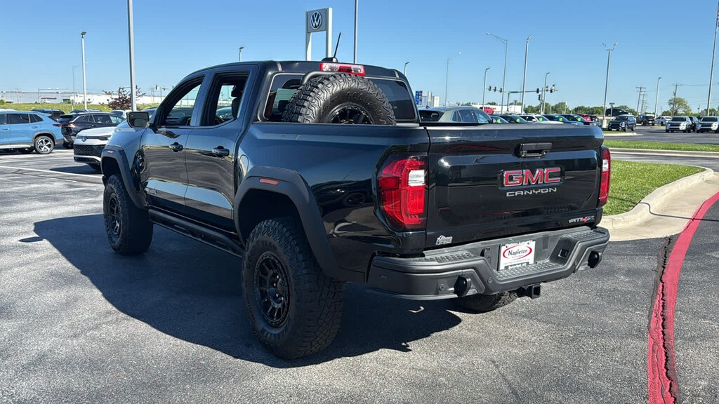 Used 2025 GMC Canyon AT4 Truck Crew Cab