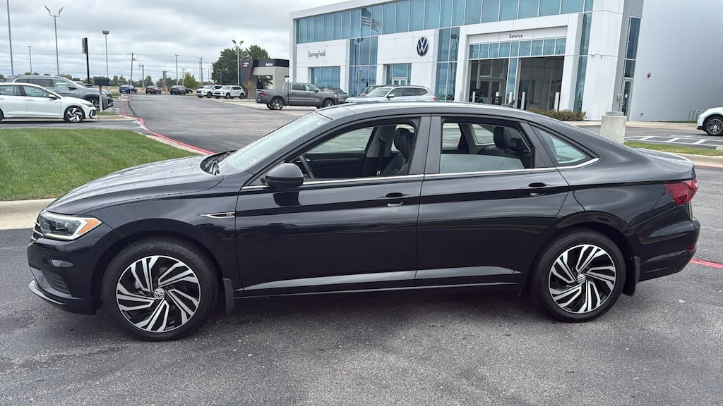 Used 2021 Volkswagen Jetta 1.4T SEL Sedan