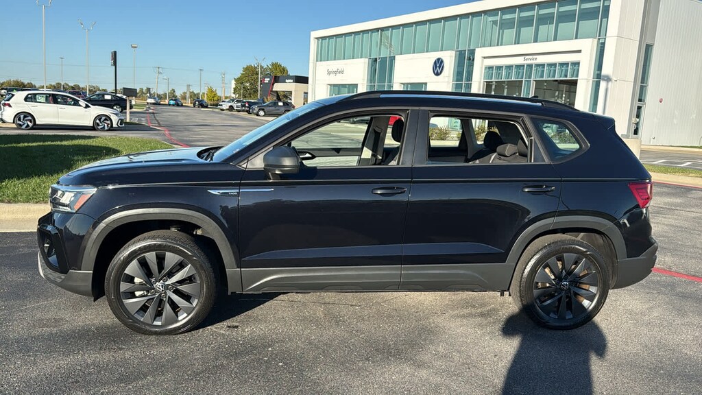 Used 2022 Volkswagen Taos 1.5T S SUV