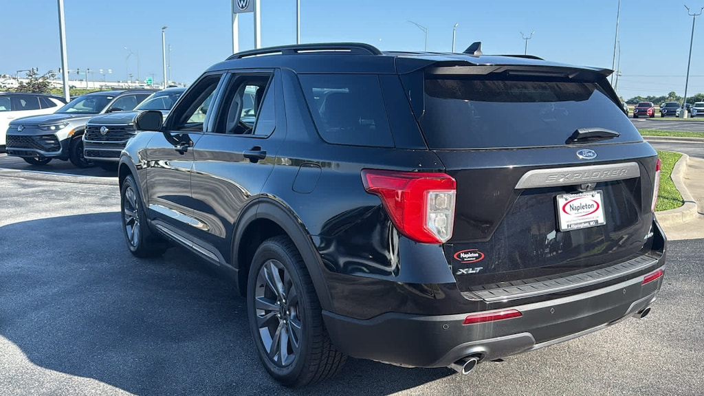 Used 2022 Ford Explorer XLT SUV