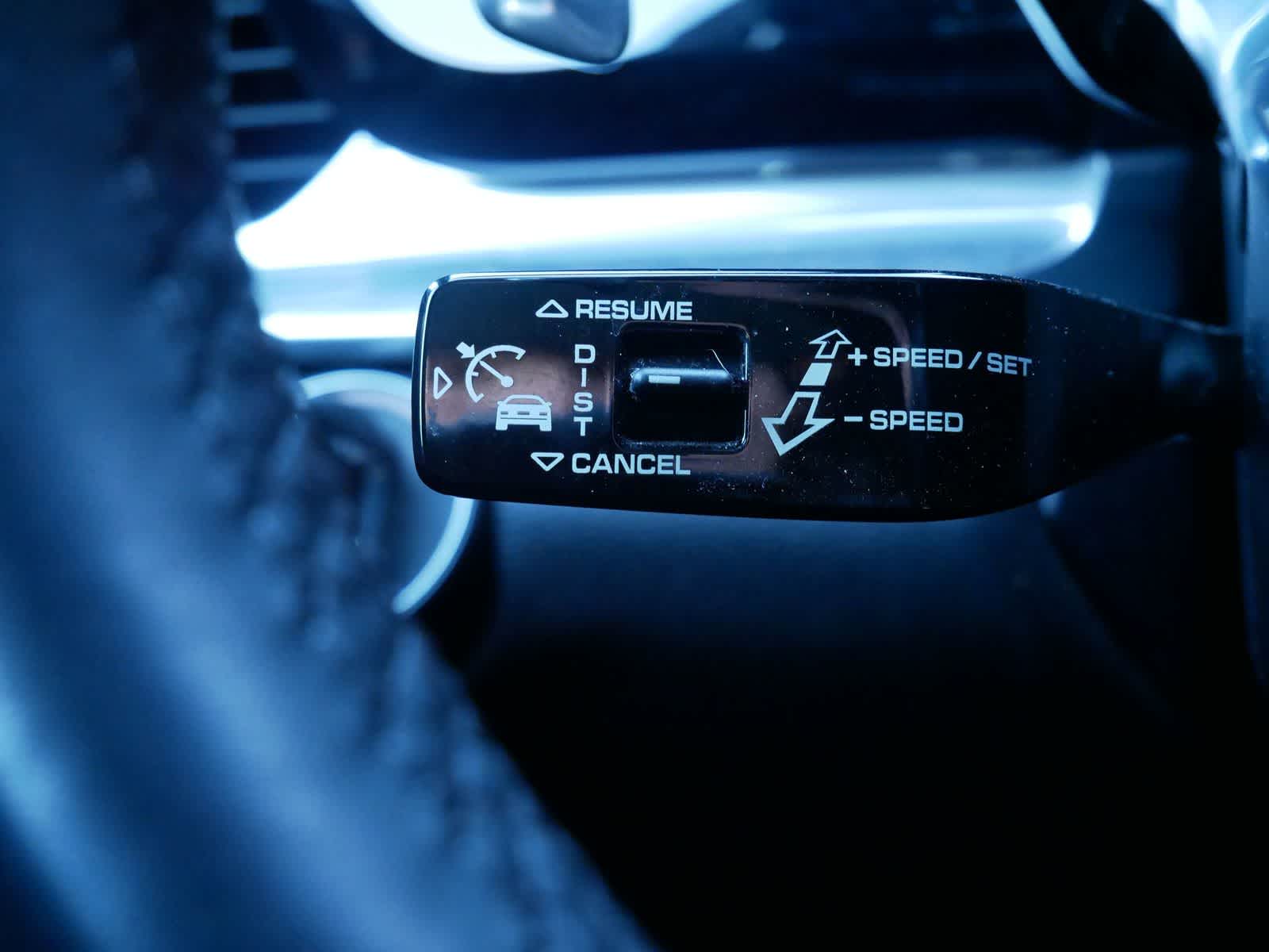 Thumbnail: 2020 Porsche Panamera - 22