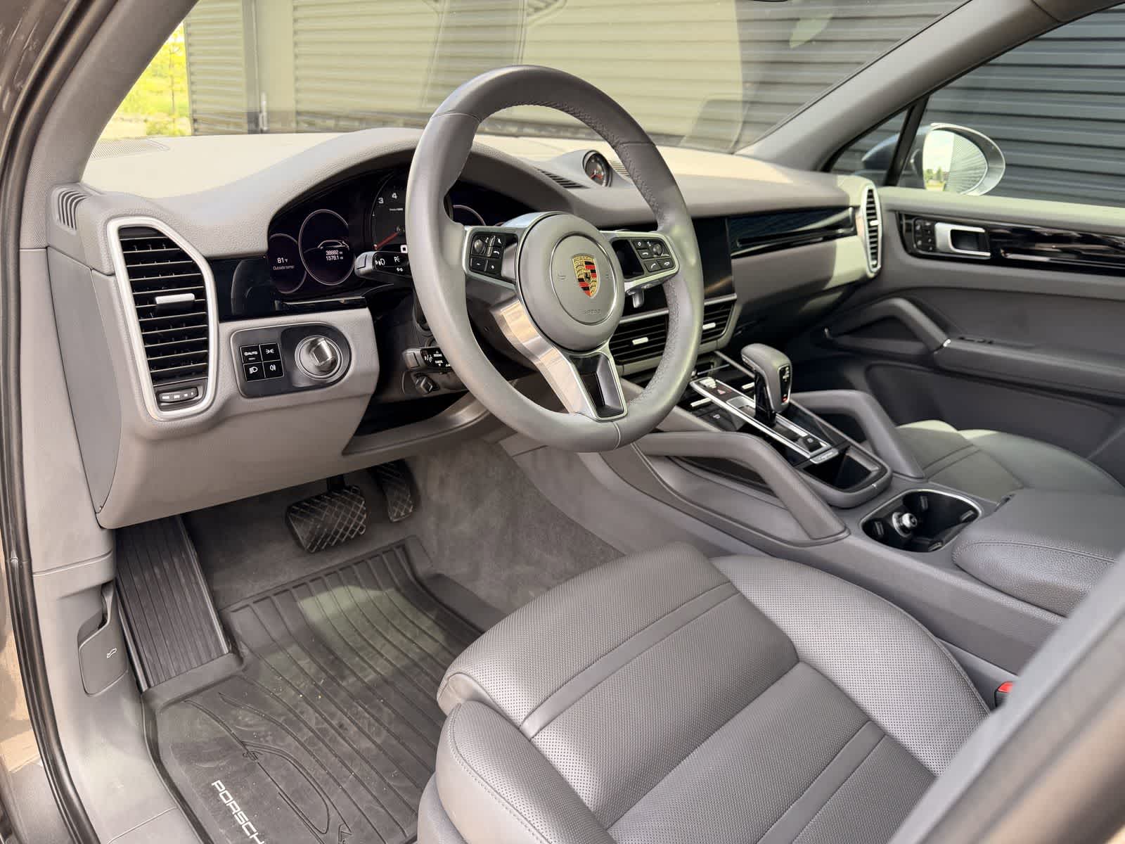 Thumbnail: 2021 Porsche Cayenne - 4