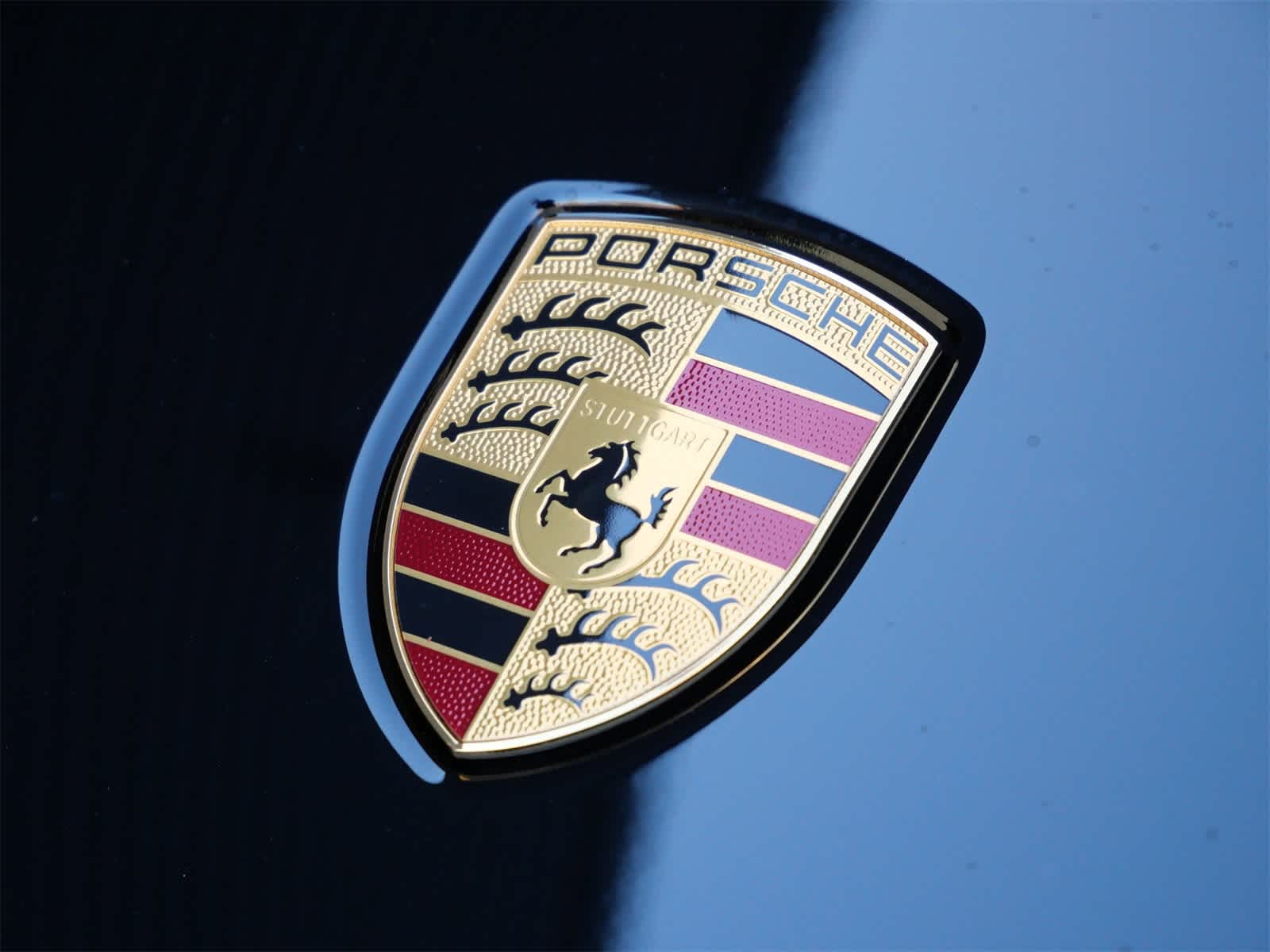 Thumbnail: 2026 Porsche Macan - 20