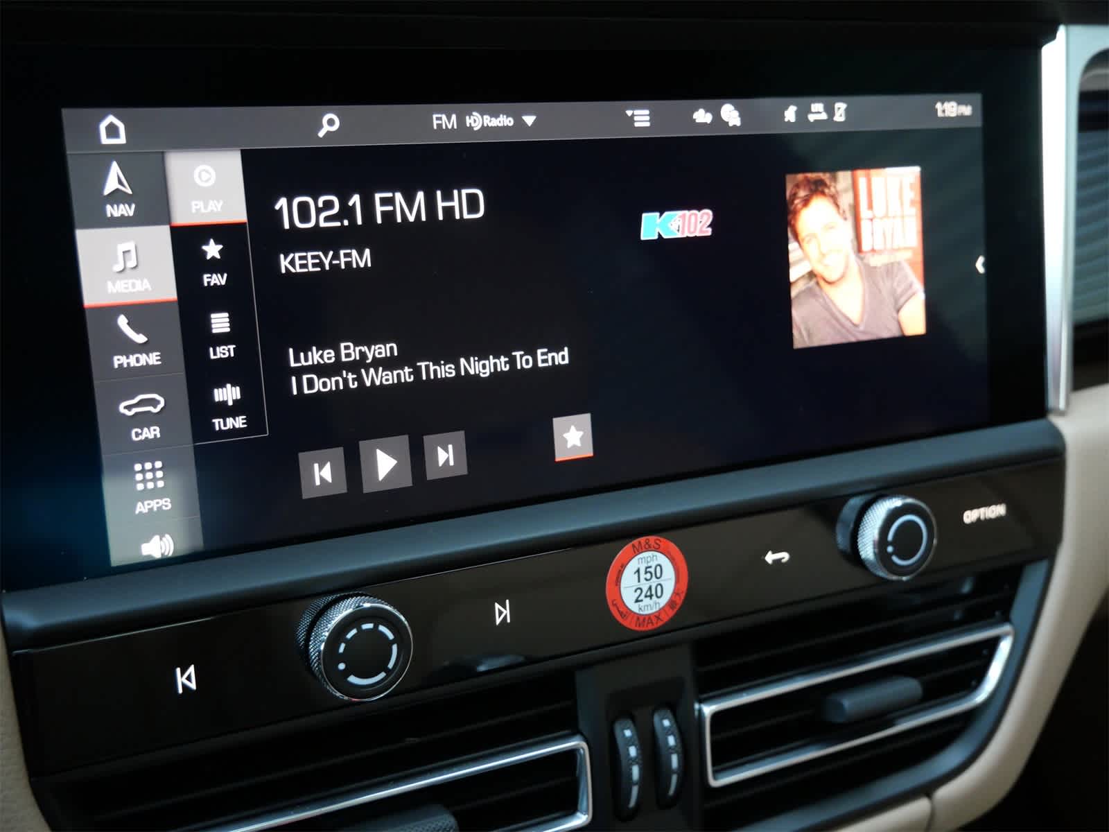 Thumbnail: 2025 Porsche Macan - 15