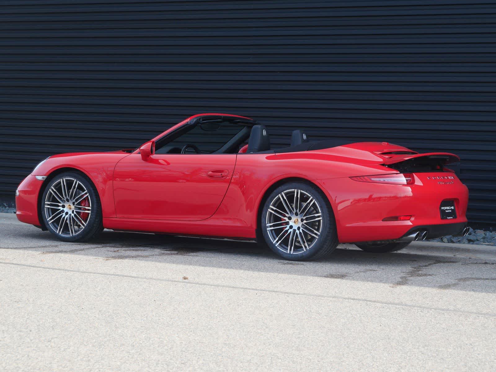 Thumbnail: 2014 Porsche 911 - 3