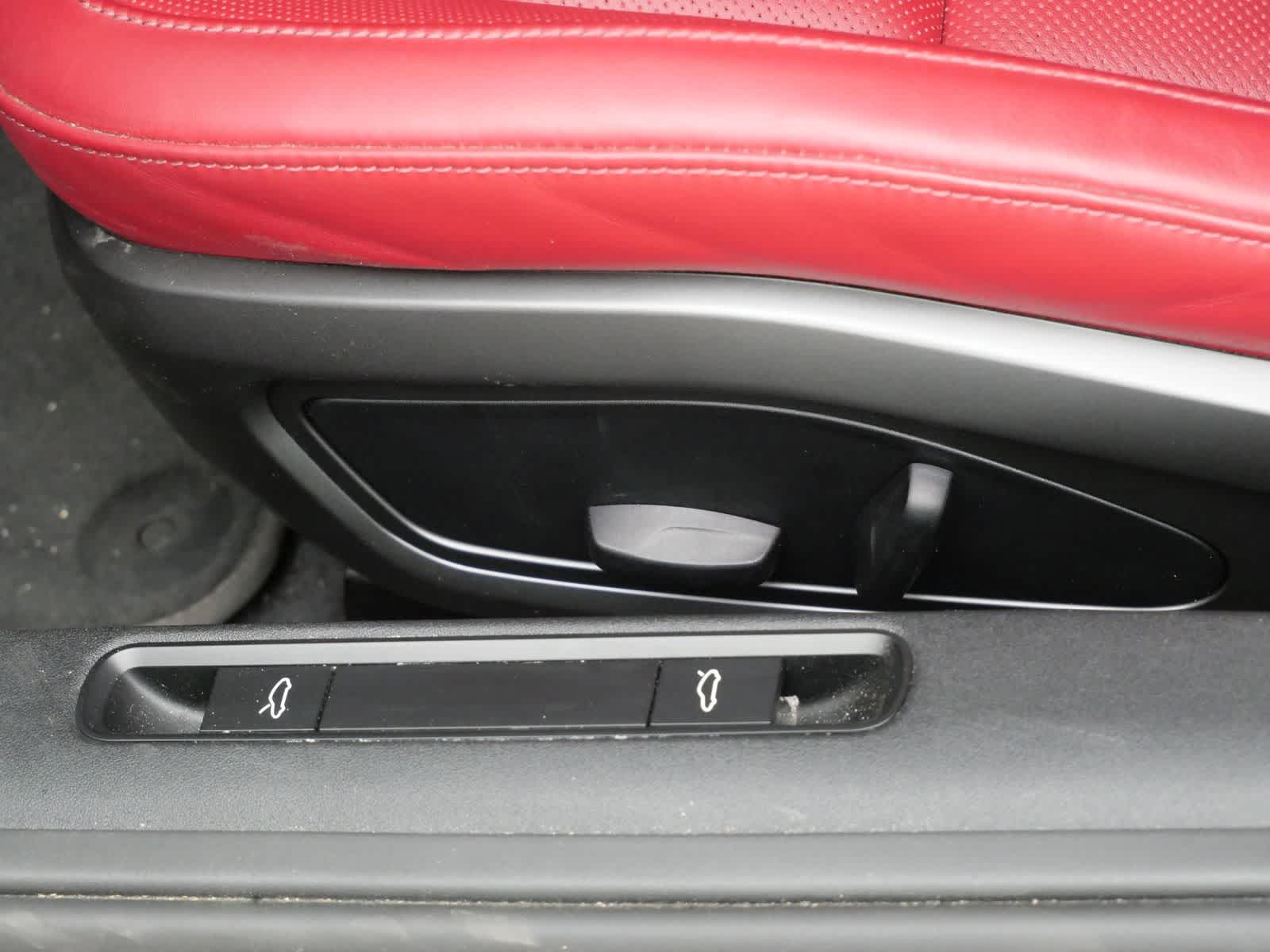 Thumbnail: 2023 Porsche 911 - 10