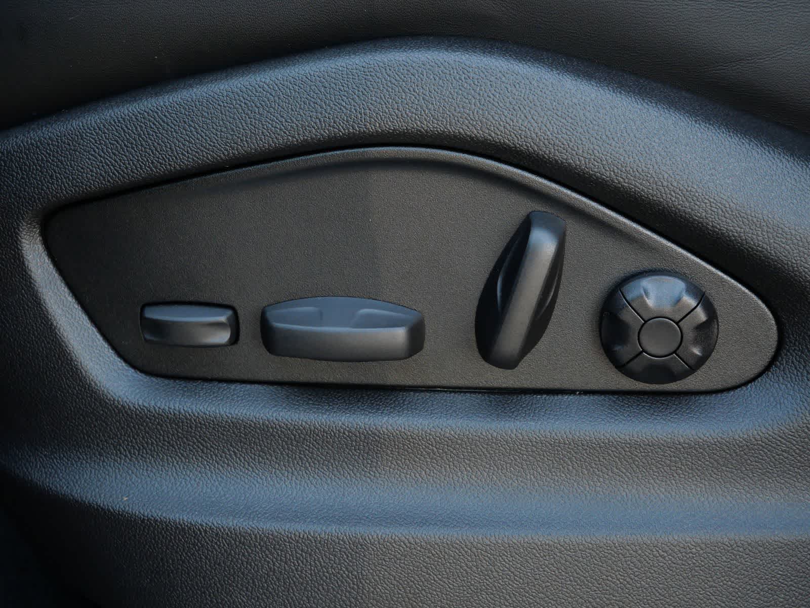 Thumbnail: 2026 Porsche Cayenne - 14