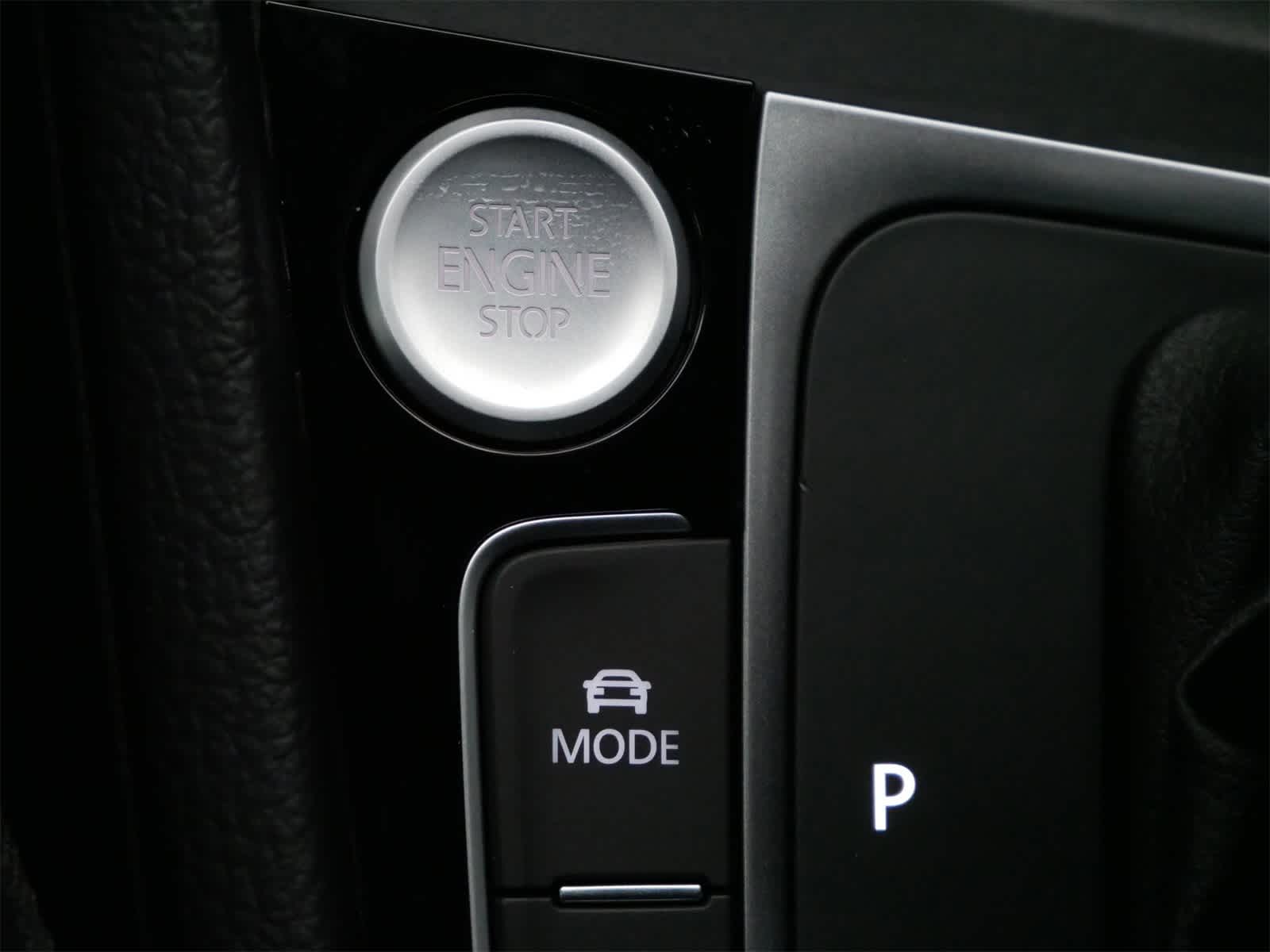 Thumbnail: 2019 Volkswagen Golf - 22