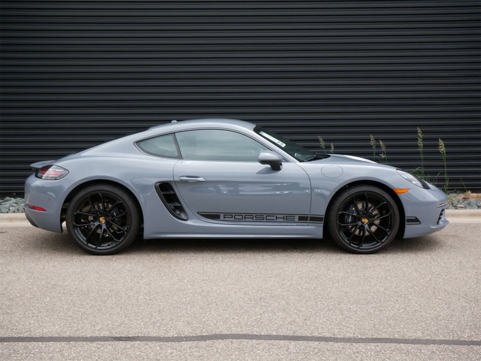 Thumbnail: 2025 Porsche 718 Cayman - 24