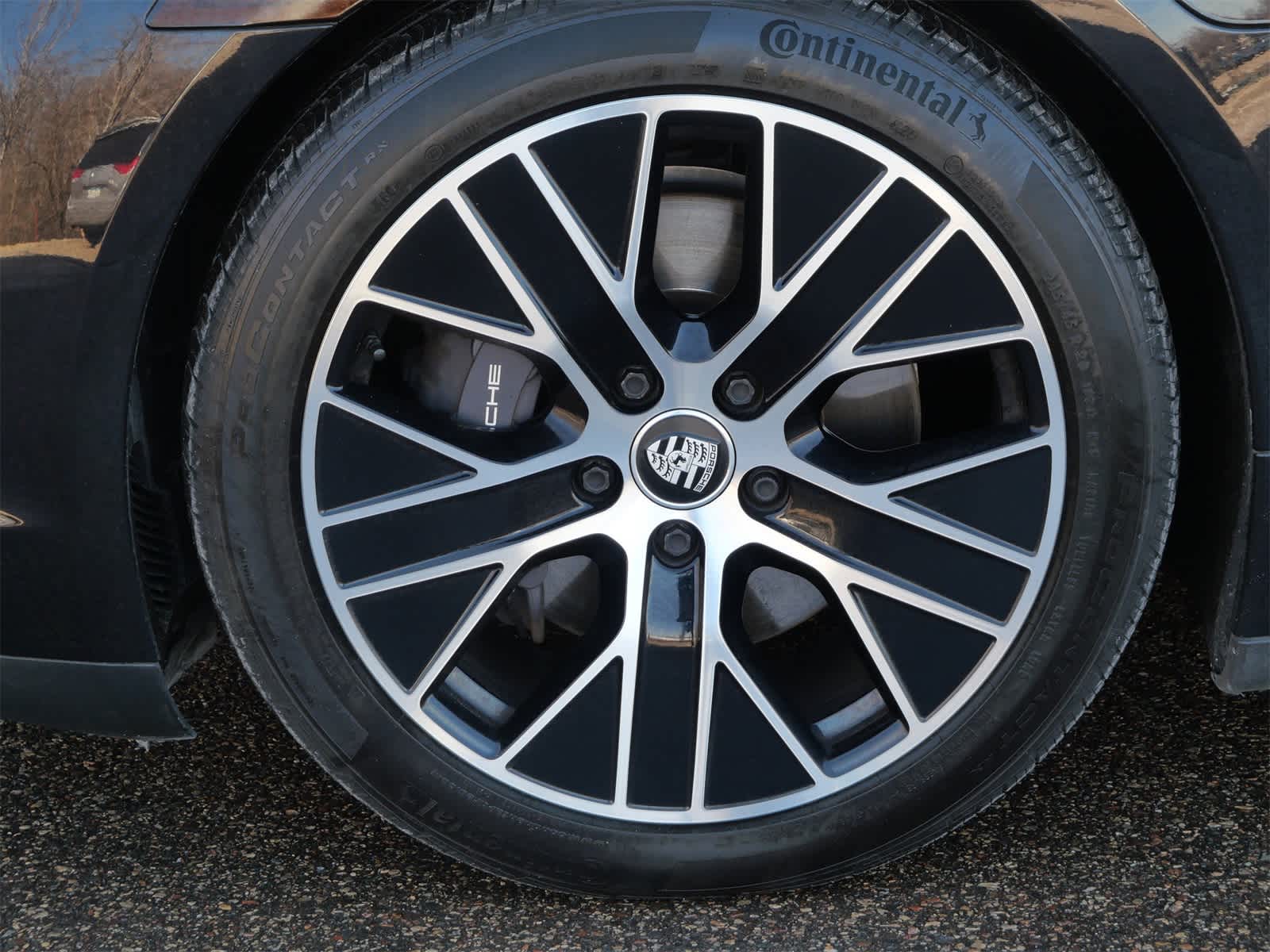 Thumbnail: 2021 Porsche Taycan - 7