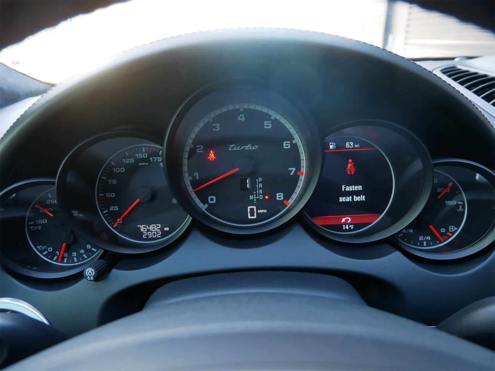 Thumbnail: 2014 Porsche Cayenne - 23