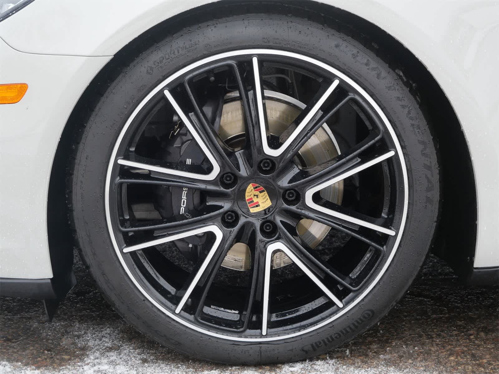 Thumbnail: 2019 Porsche Panamera - 7