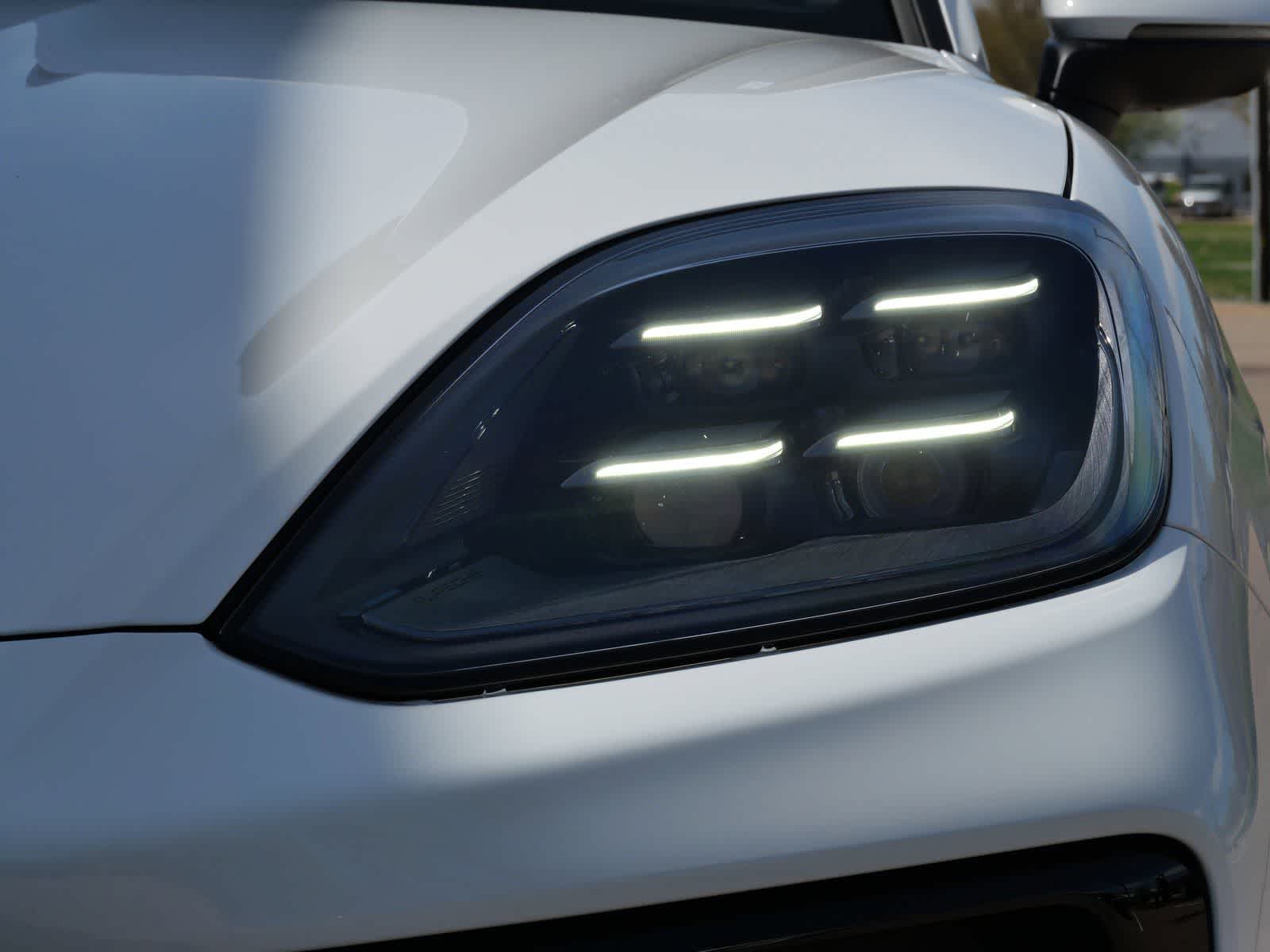 Thumbnail: 2026 Porsche Cayenne - 6