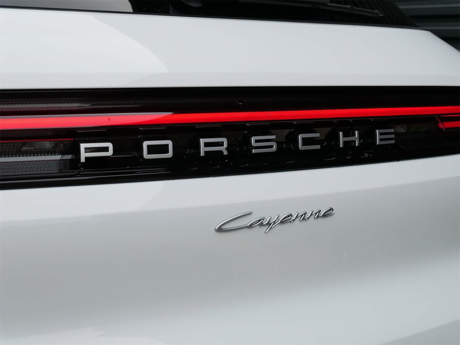 Thumbnail: 2026 Porsche Cayenne - 22