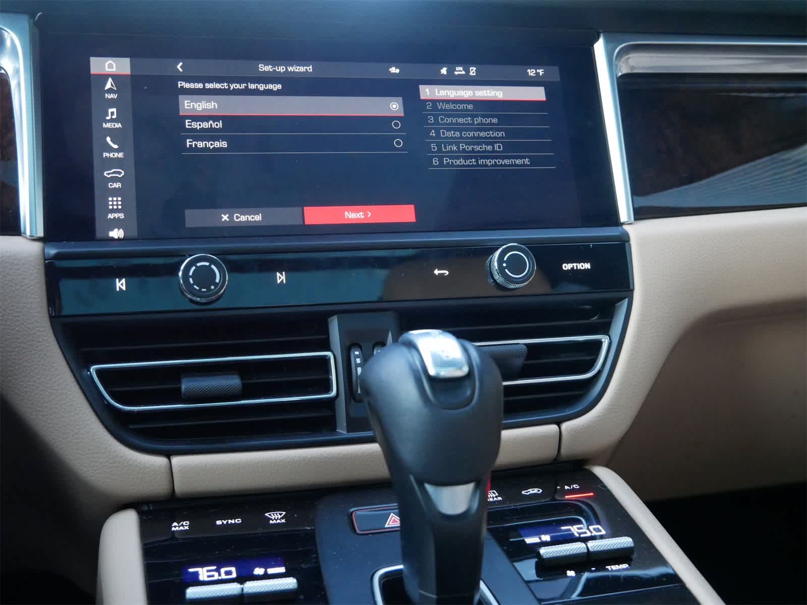 Thumbnail: 2024 Porsche Macan - 17