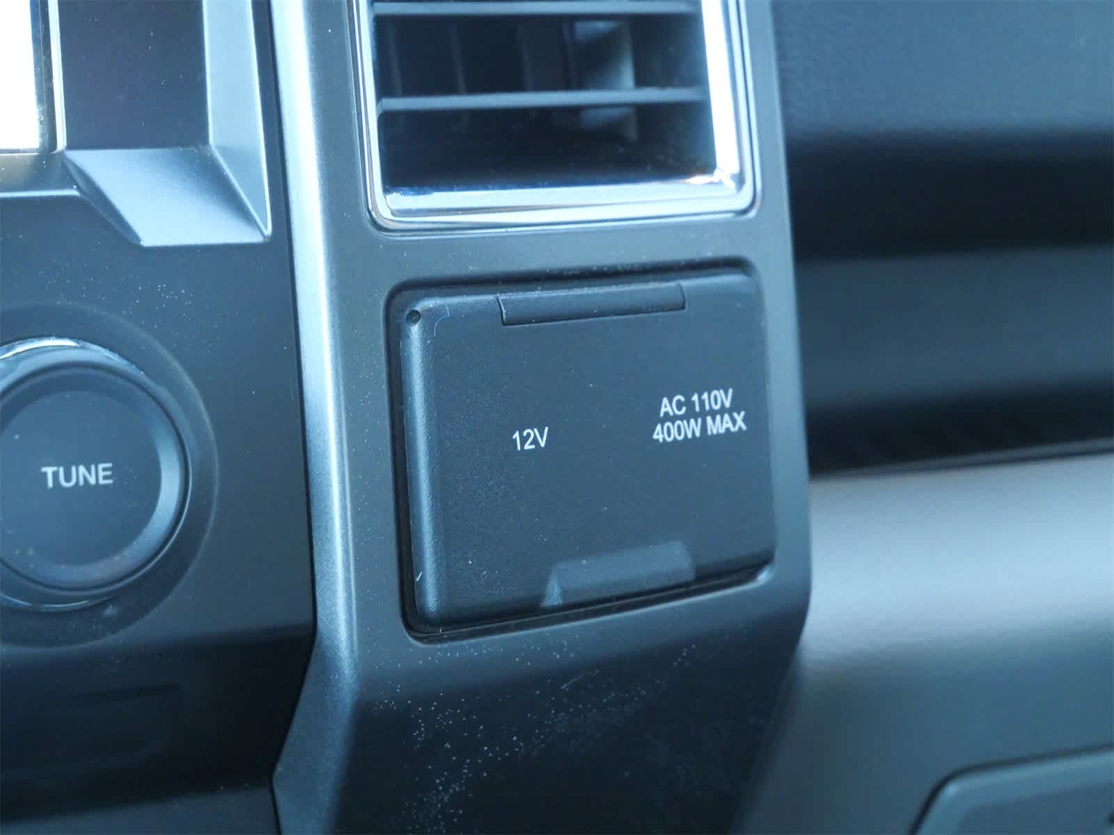 Thumbnail: 2016 Ford F-150 - 25