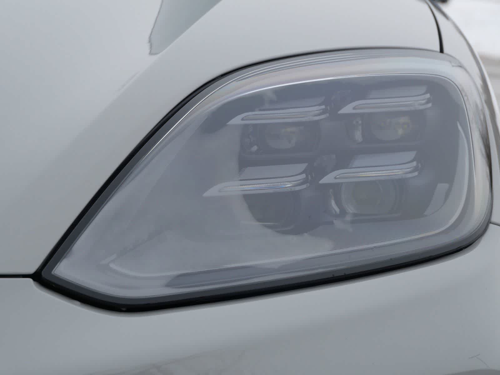 Thumbnail: 2026 Porsche Cayenne - 6