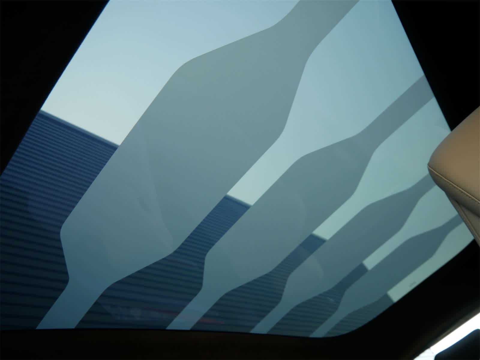 Thumbnail: 2023 Porsche Taycan - 20