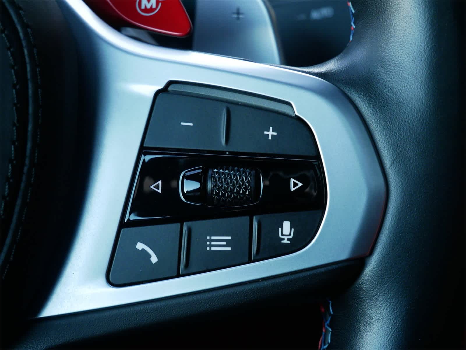 Thumbnail: 2022 BMW X6 - 15