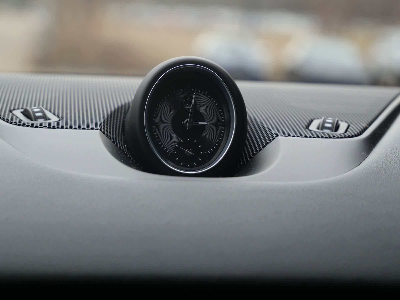 Thumbnail: 2022 Maserati Levante - 23