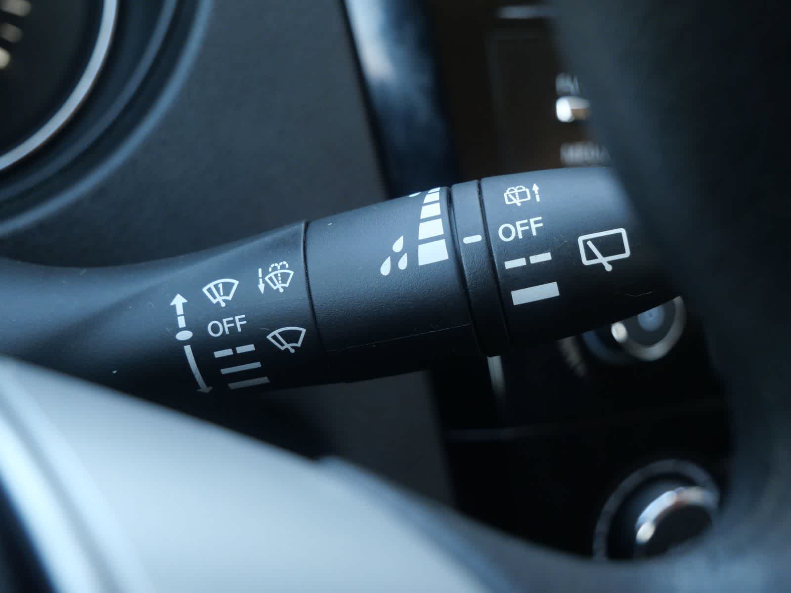 Thumbnail: 2016 Nissan Rogue - 23