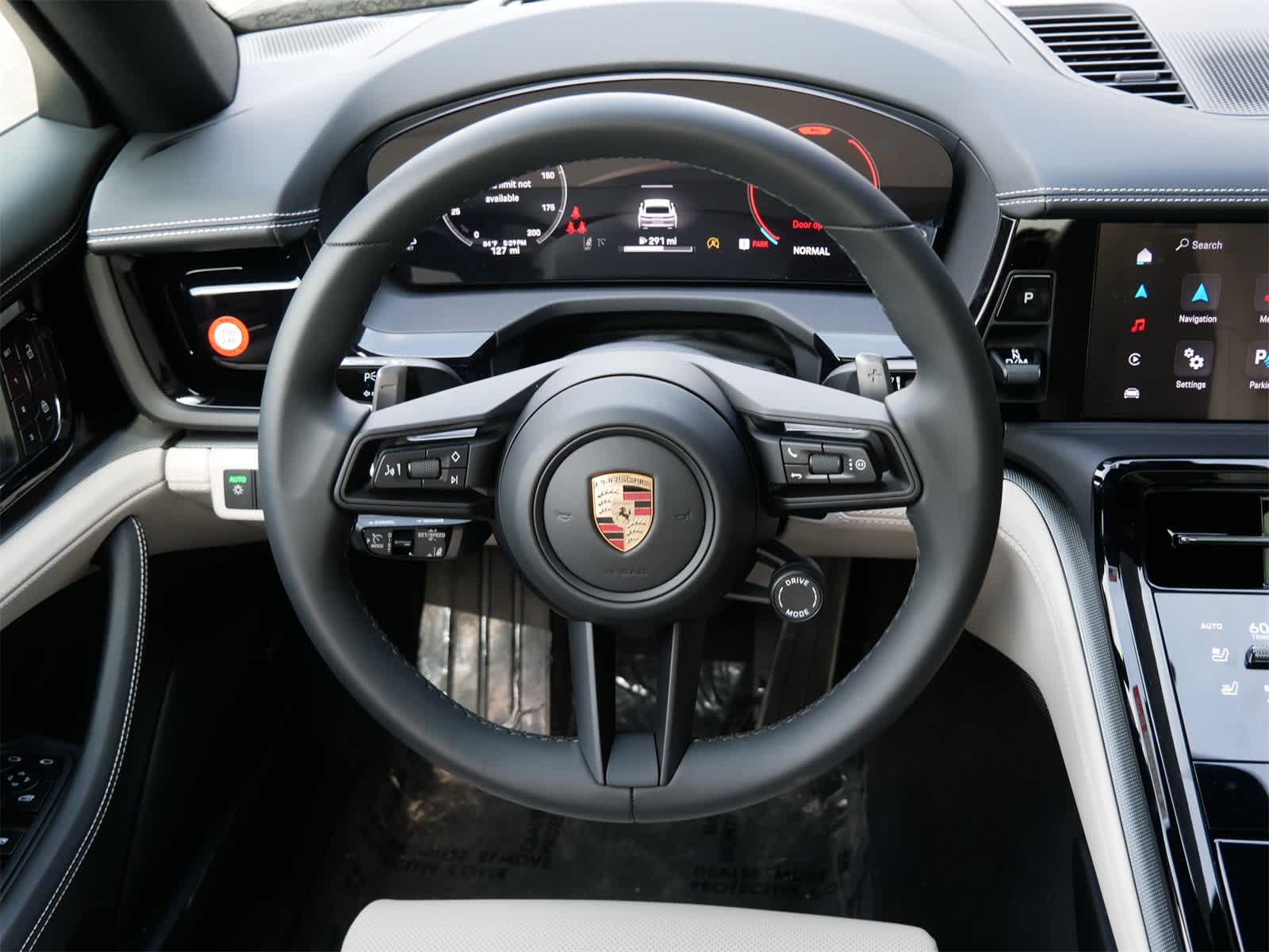 Thumbnail: 2025 Porsche Panamera - 9